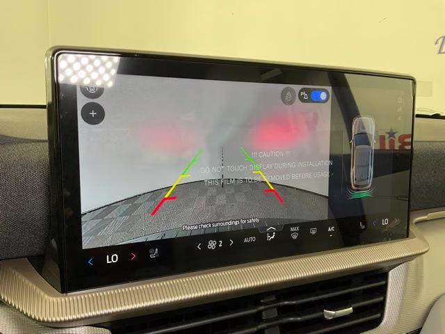 2025 White Metallic Ford Explorer Active RWD SUV