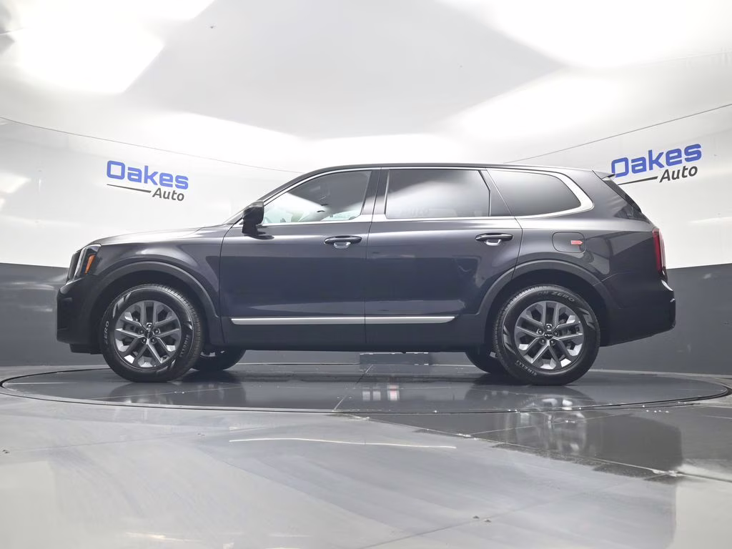 2025 Panthera Metal Kia Telluride LX FWD SUV