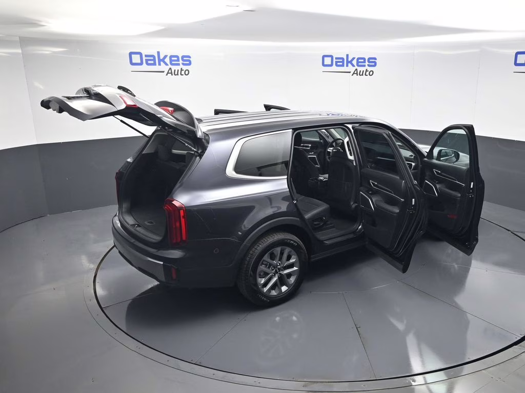 2025 Panthera Metal Kia Telluride LX FWD SUV