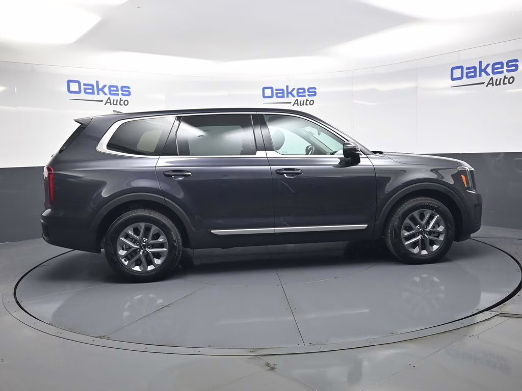 2025 Panthera Metal Kia Telluride LX FWD SUV