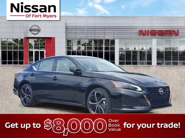 2025 Super Black Nissan Altima 2.5 SR FWD Sedan