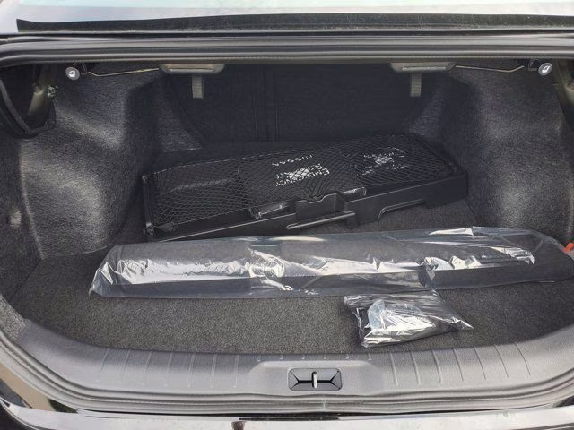 2025 Super Black Clearcoat Nissan Altima 2.5 SR FWD Sedan