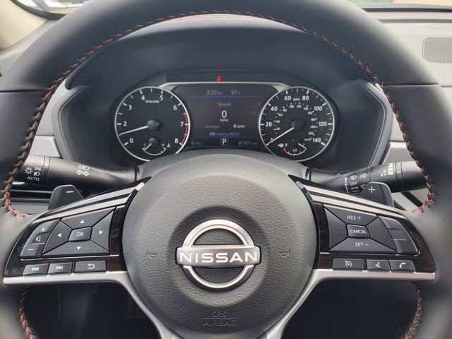 2025 Super Black Clearcoat Nissan Altima 2.5 SR FWD Sedan