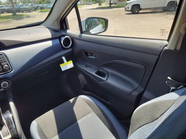 2025 Gray Sky Pearl Nissan Versa 1.6 SV FWD Sedan