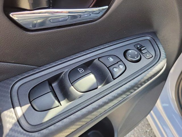 2025 Gray Sky Pearl Nissan Versa 1.6 SV FWD Sedan