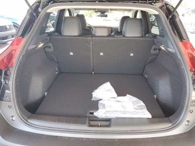 2026 Black Nissan Kicks SR FWD SUV