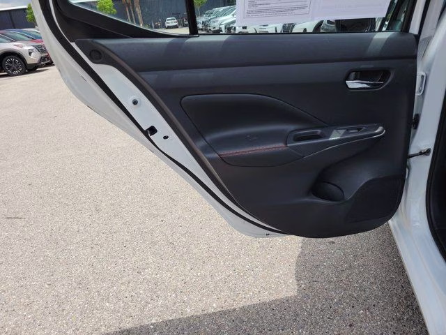 2025 Aspen White Tricoat Nissan Versa 1.6 SR FWD Sedan
