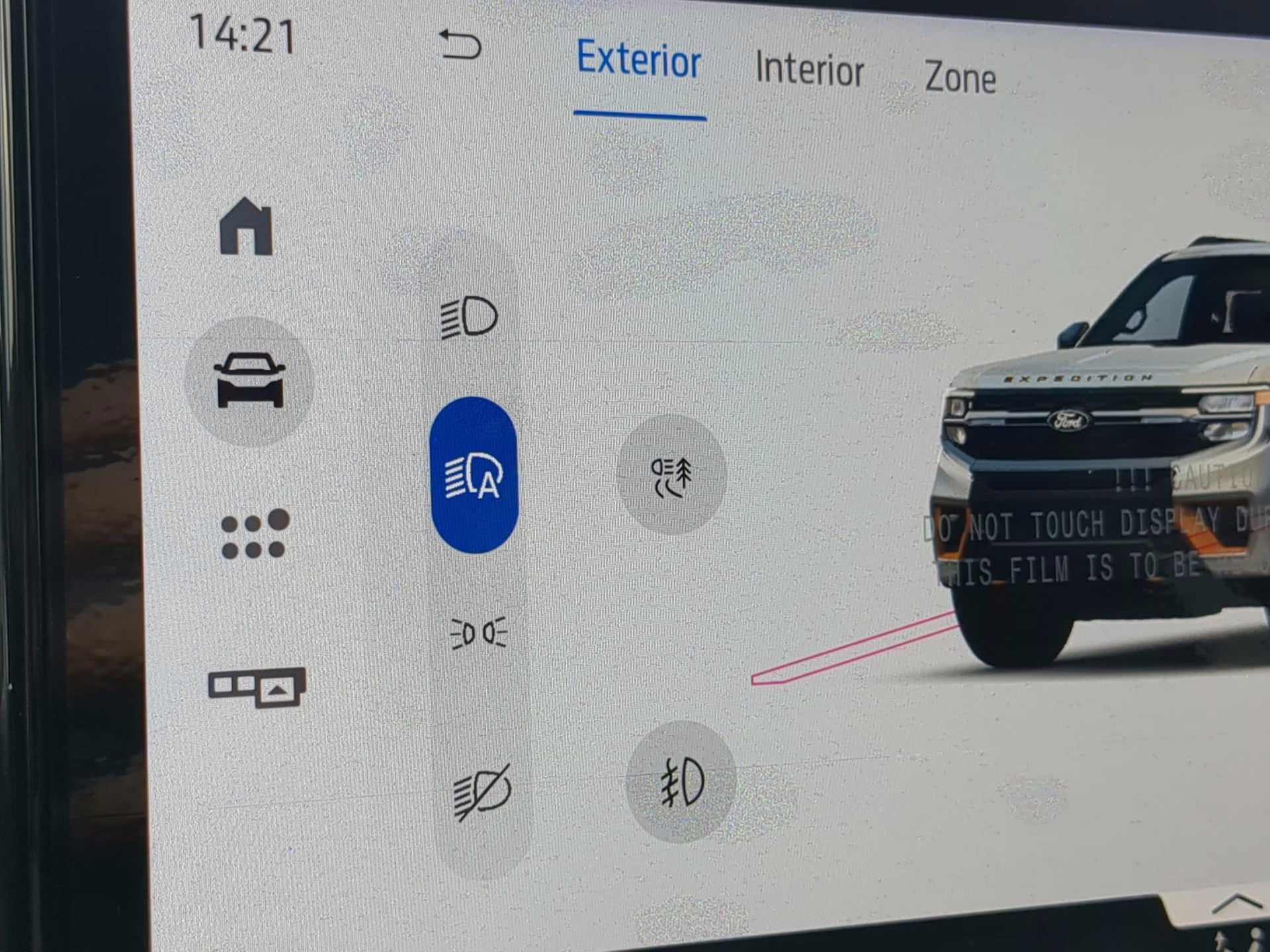 2026 Star White Metallic Tri-Coat Ford Expedition Tremor 4X4 SUV