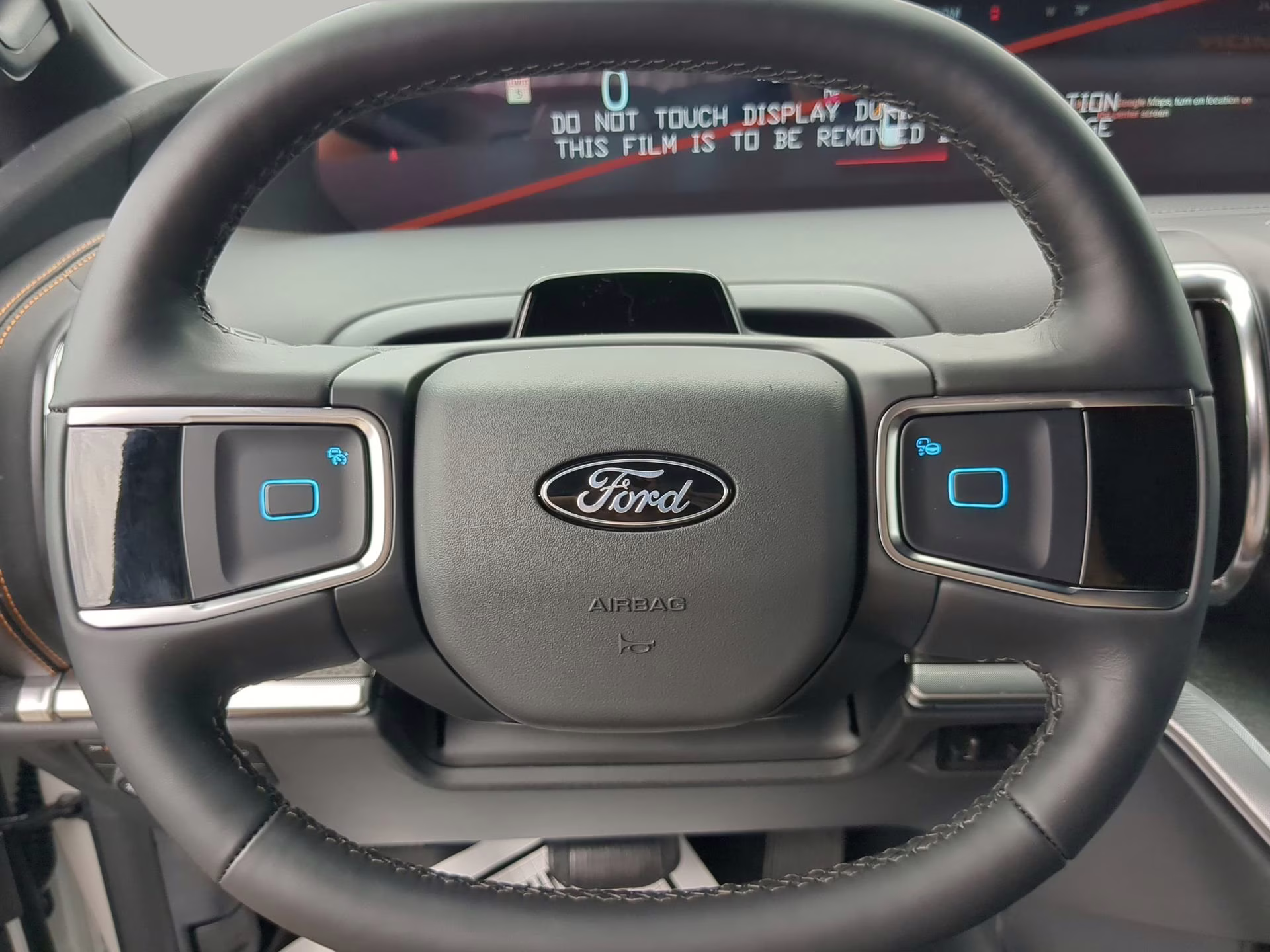 2026 Star White Metallic Tri-Coat Ford Expedition Tremor 4X4 SUV