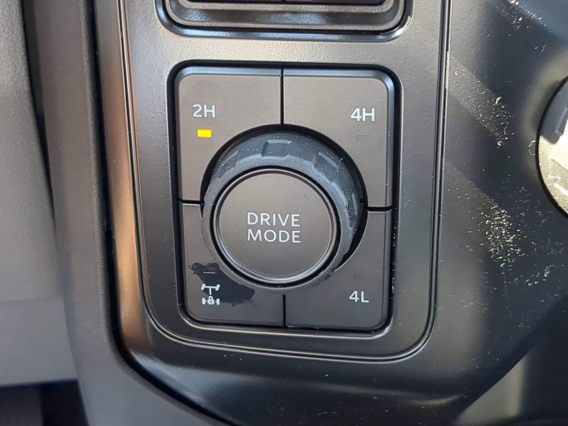 2026 Oxford White Ford Super Duty F-250 SRW XL Crew Cab Pickup 4X4 Truck