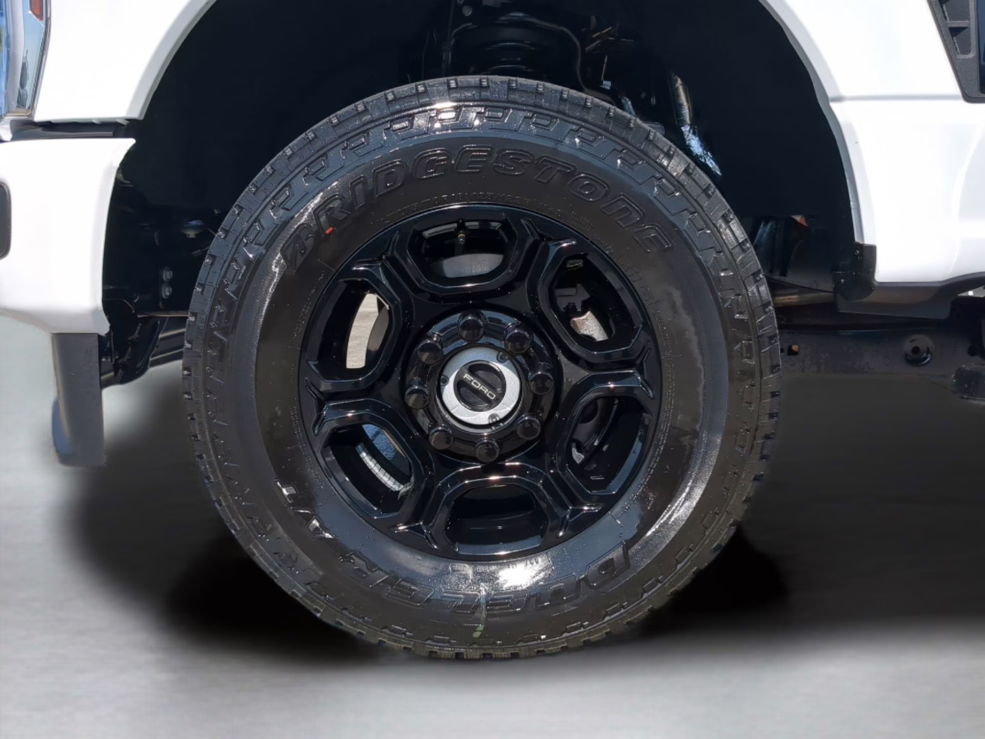 2026 Oxford White Ford Super Duty F-250 SRW XL Crew Cab Pickup 4X4 Truck