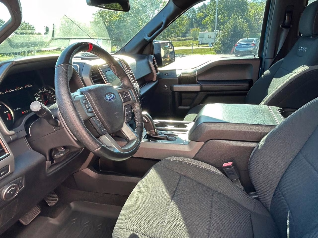 2019 Velocity Blue Metallic Ford F-150 Raptor 4X4 Truck