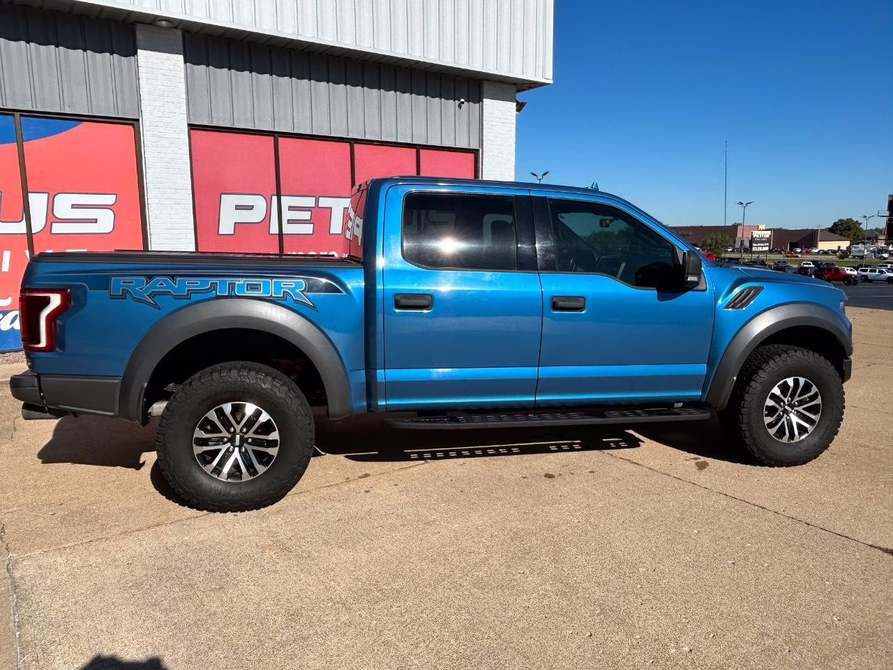 2019 Velocity Blue Metallic Ford F-150 Raptor 4X4 Truck