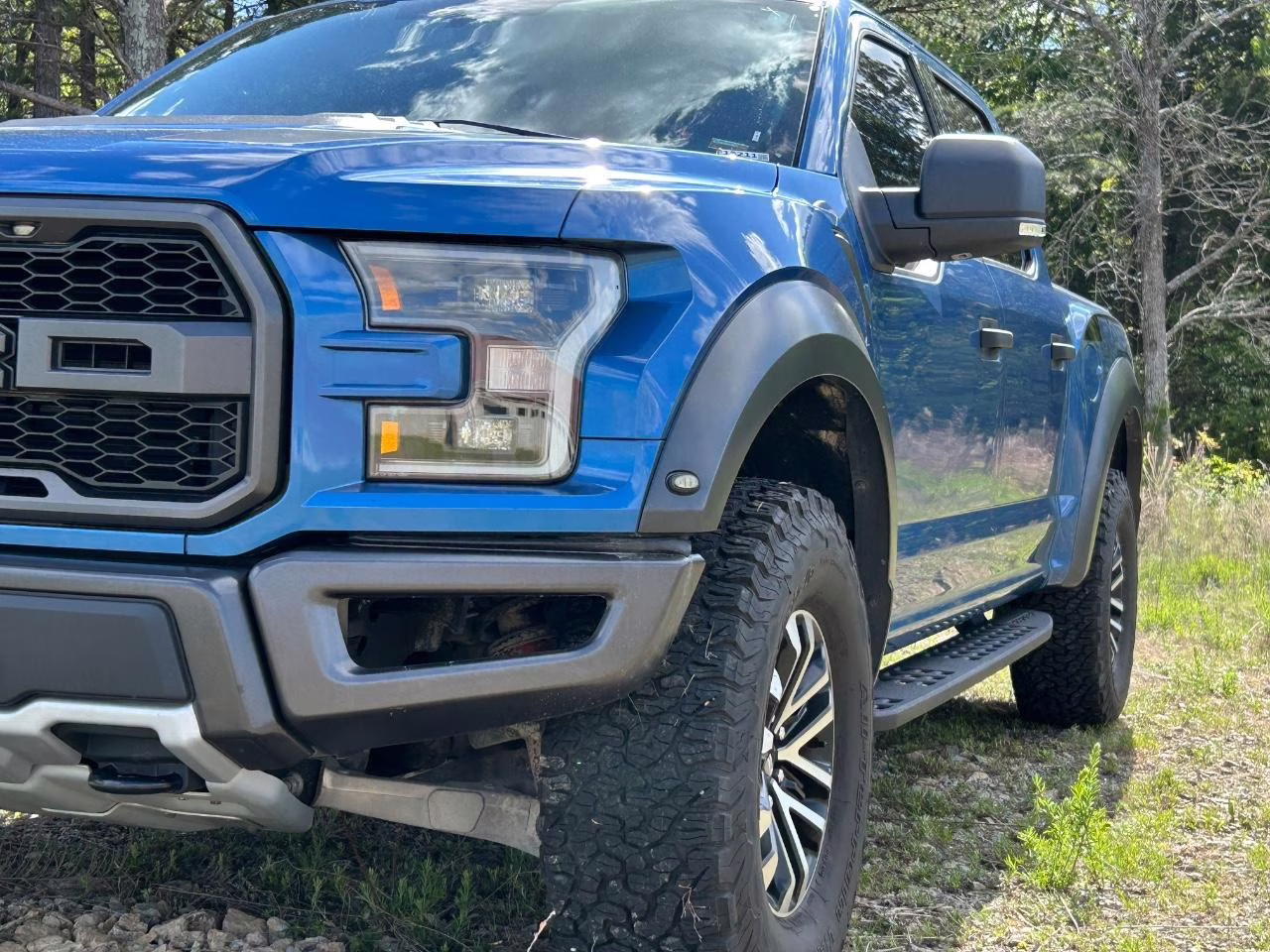 2019 Velocity Blue Metallic Ford F-150 Raptor 4X4 Truck