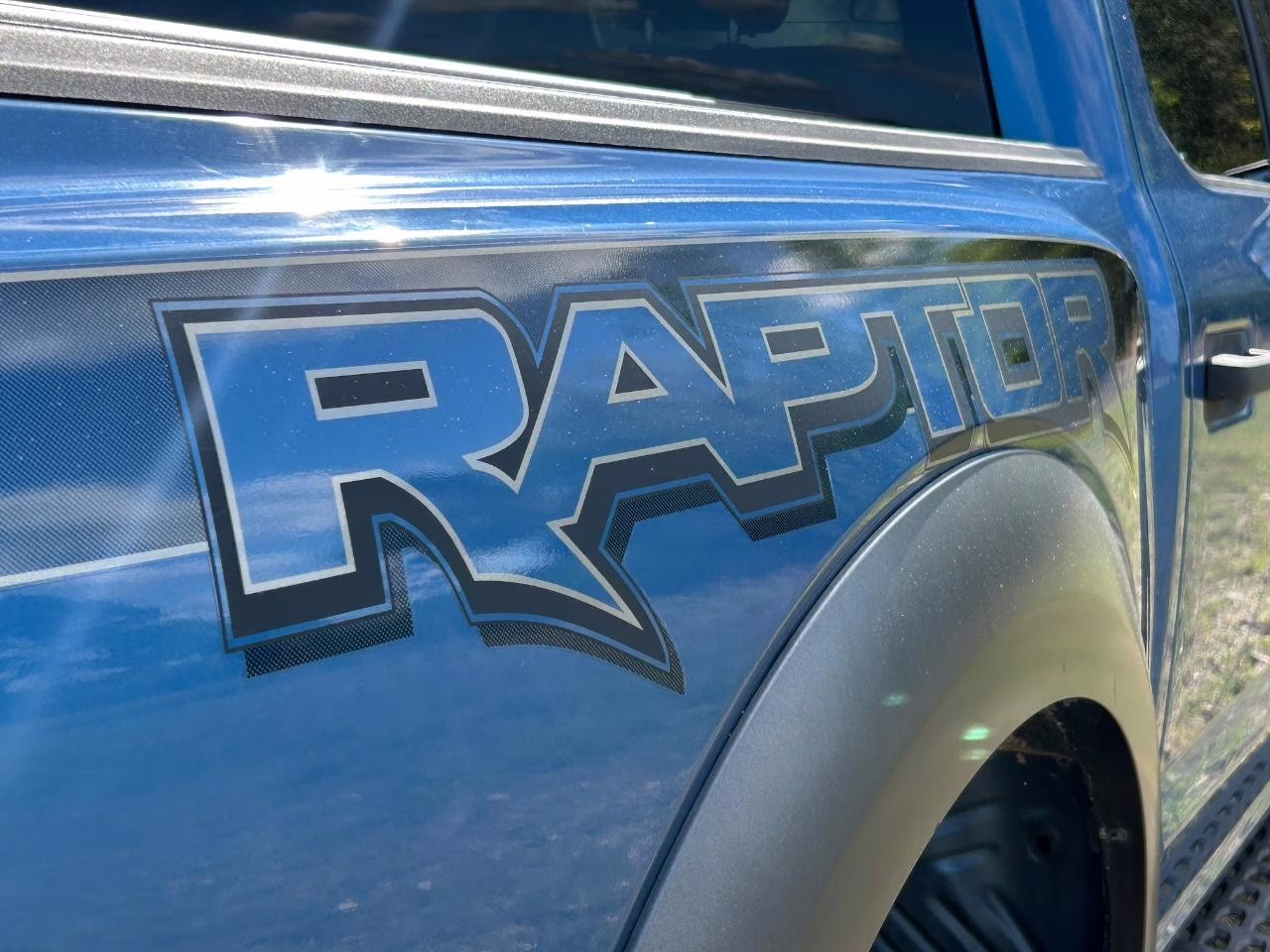 2019 Velocity Blue Metallic Ford F-150 Raptor 4X4 Truck