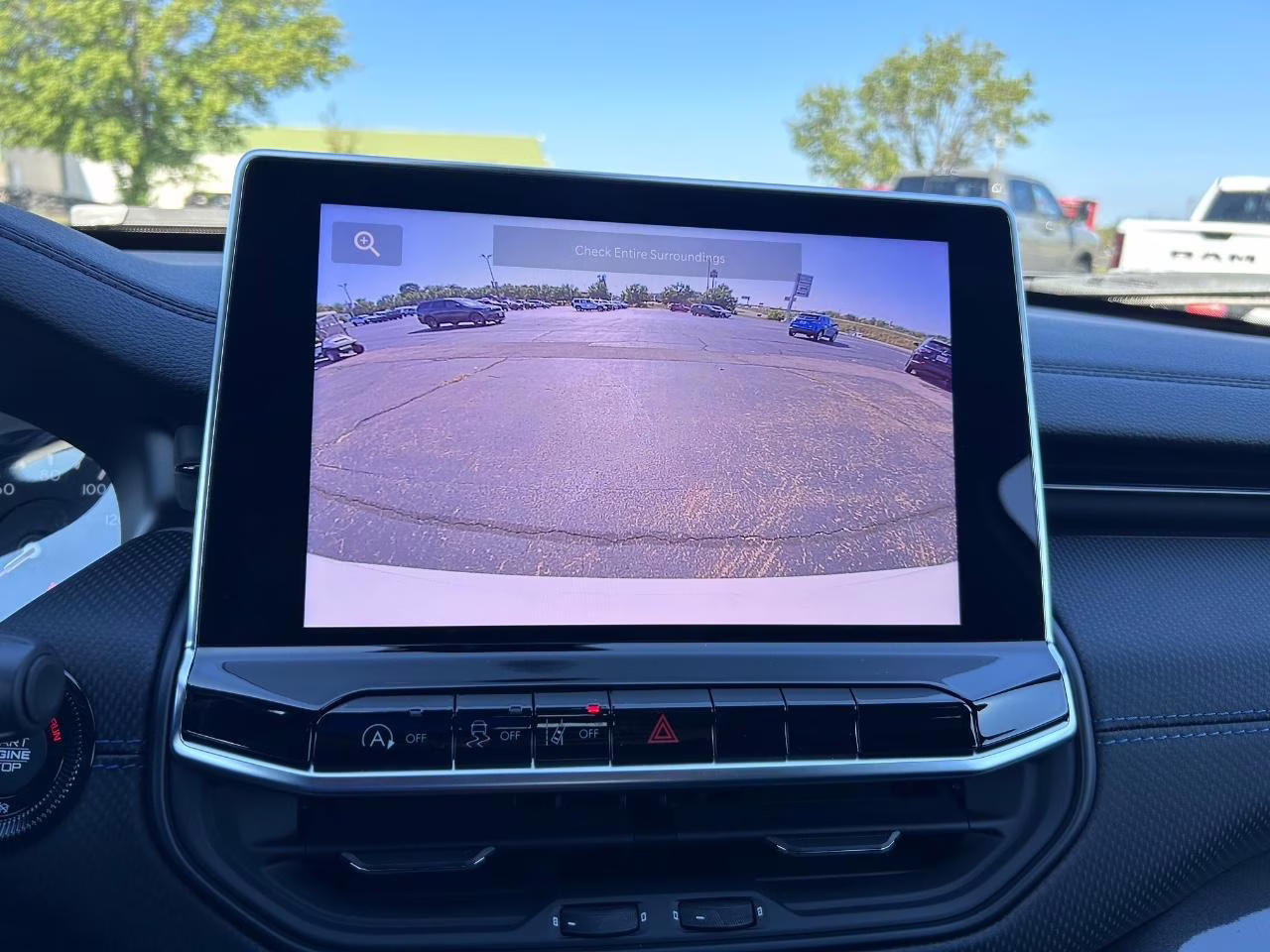 2026 Bright White Clearcoat Jeep Compass Latitude 4X4 SUV