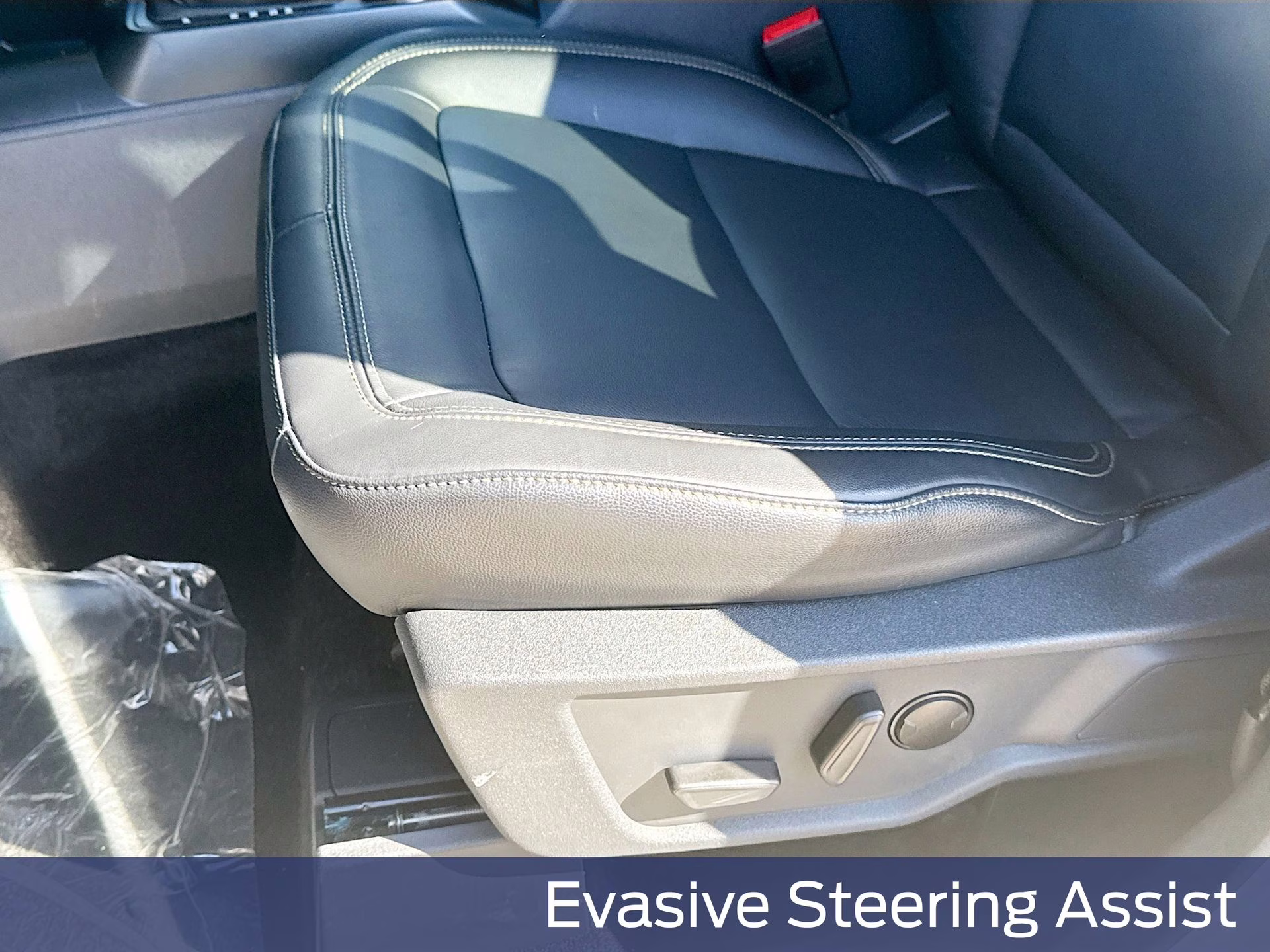 2025 Desert Sand Ford Bronco Badlands 4X4 SUV