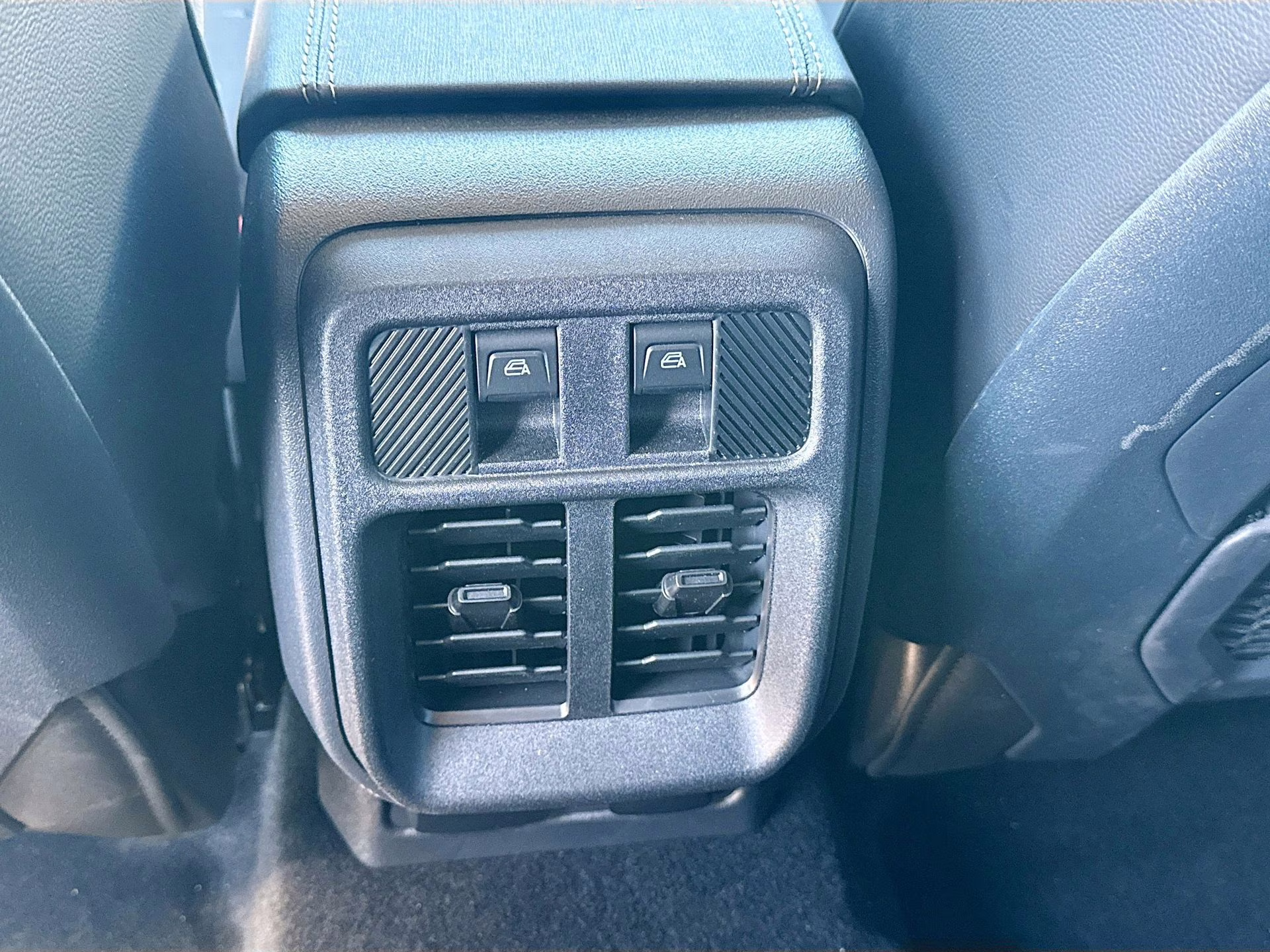 2025 Desert Sand Ford Bronco Badlands 4X4 SUV