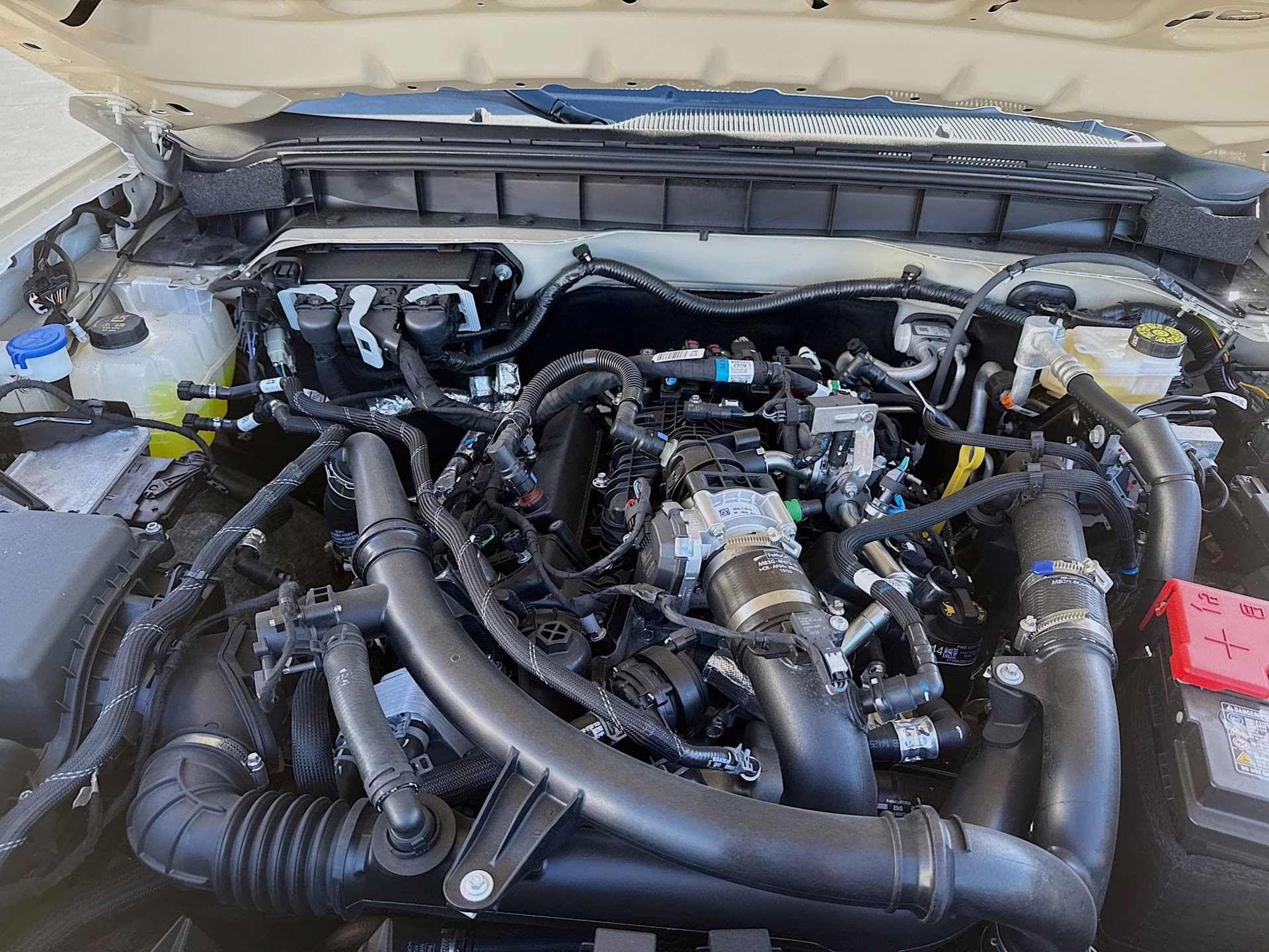 2025 Desert Sand Ford Bronco Badlands 4X4 SUV