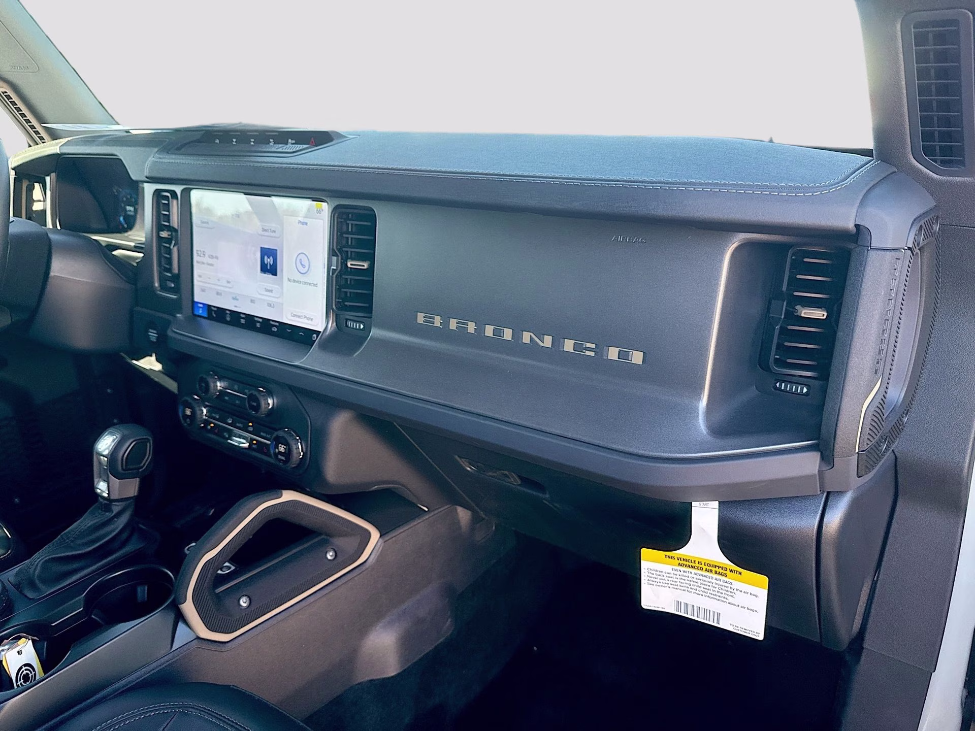 2025 Desert Sand Ford Bronco Badlands 4X4 SUV