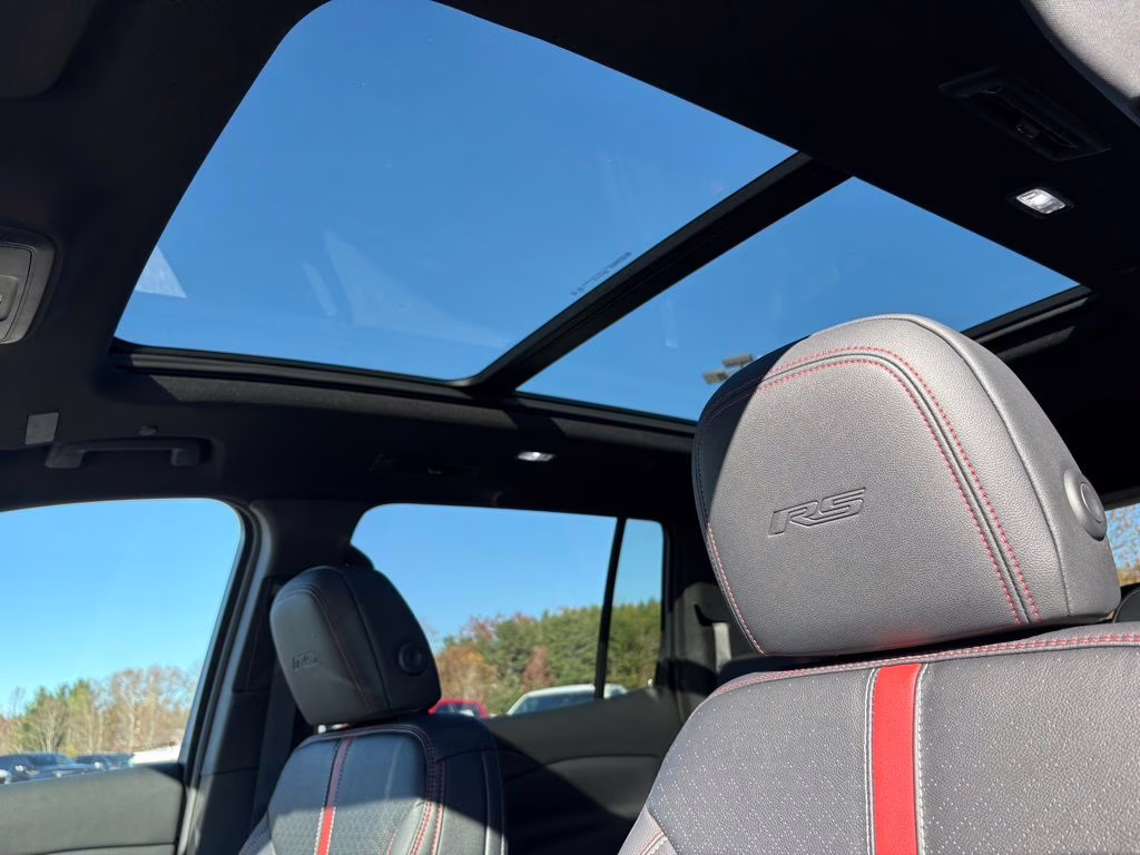 2026 Mosaic Black Metallic Chevrolet Traverse RS AWD SUV