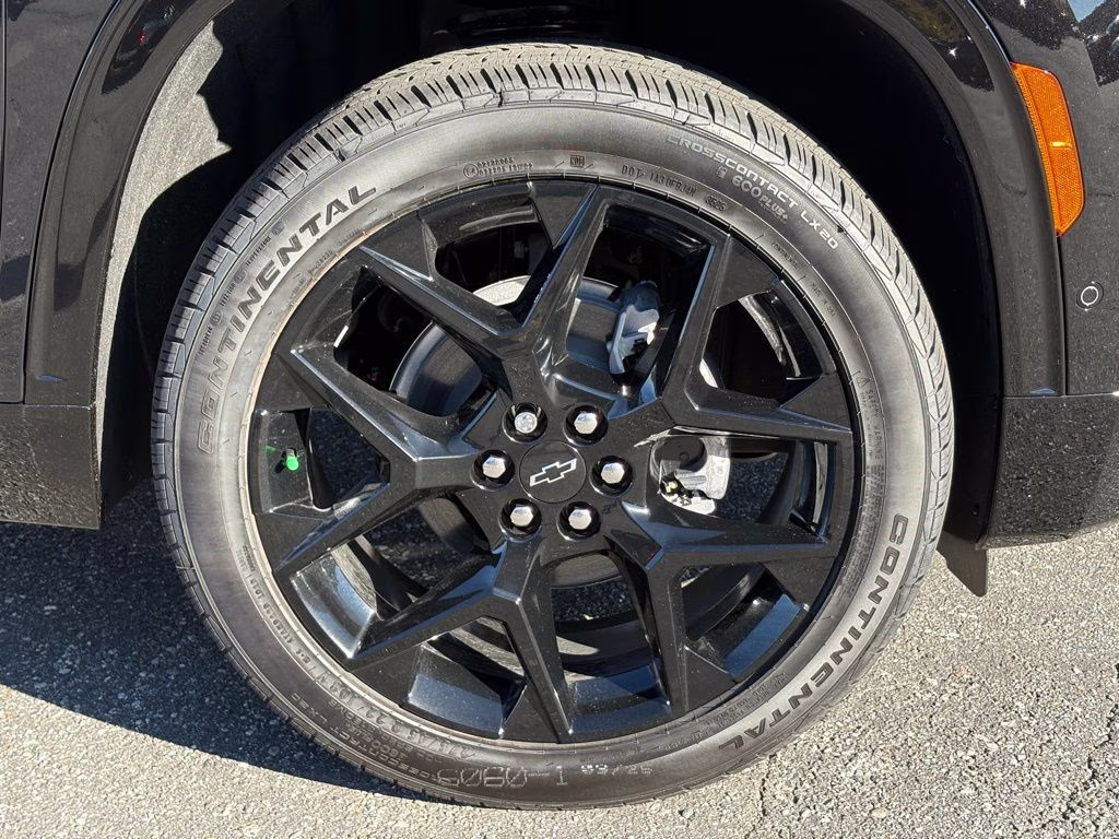 2026 Mosaic Black Metallic Chevrolet Traverse RS AWD SUV