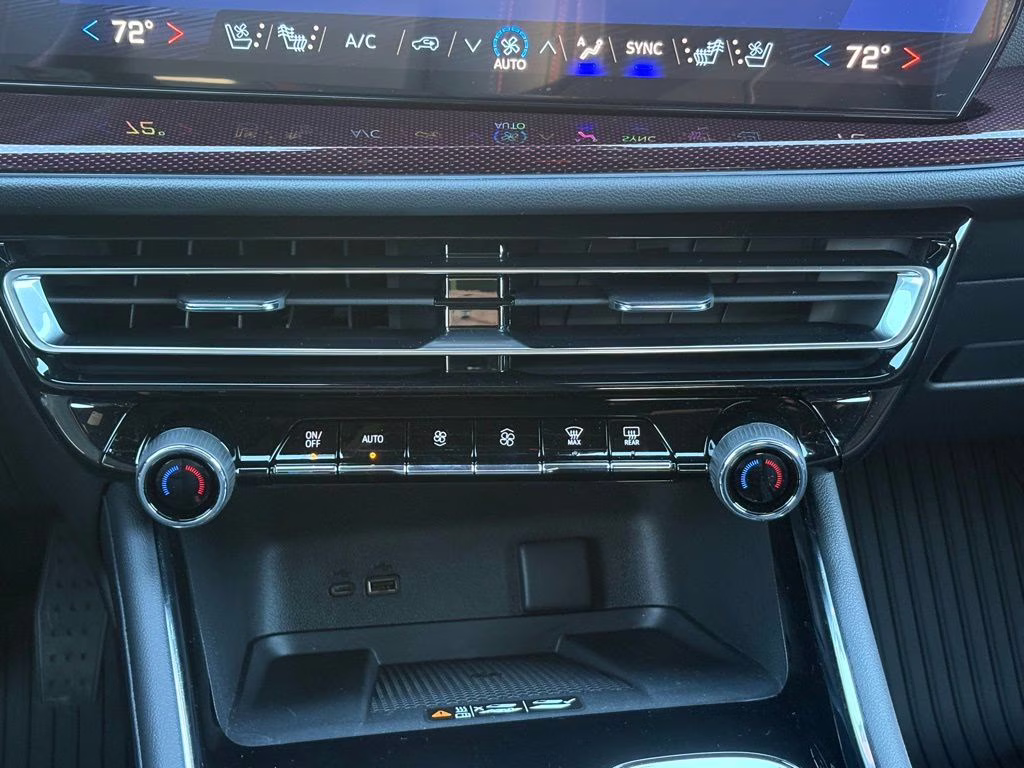 2026 Mosaic Black Metallic Chevrolet Traverse RS AWD SUV