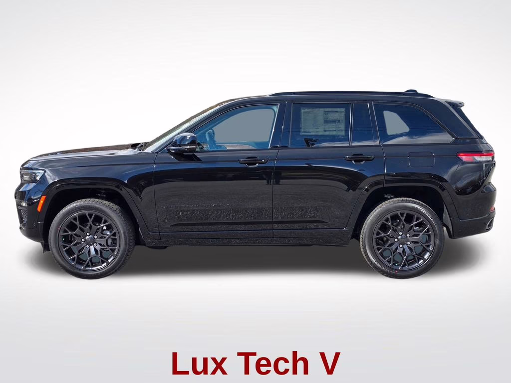 2025 Diamond Black Crystal Pearlcoat Jeep Grand Cherokee Summit 4X4 SUV