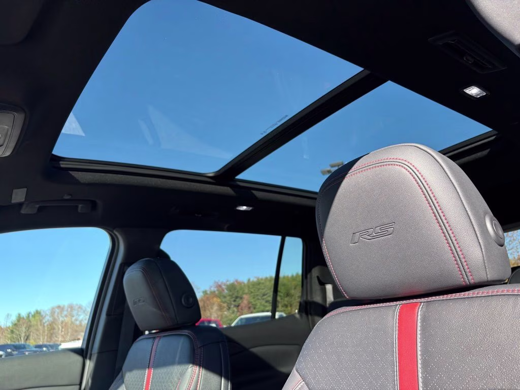 2026 Mosaic Black Metallic Chevrolet Traverse RS AWD SUV