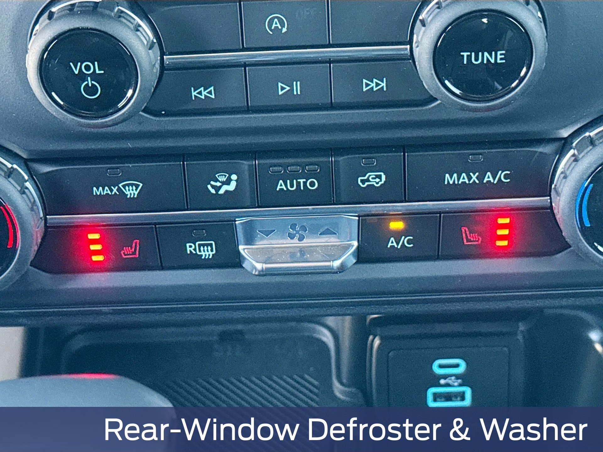 2025 Desert Sand Ford Bronco Big Bend 4X4 SUV