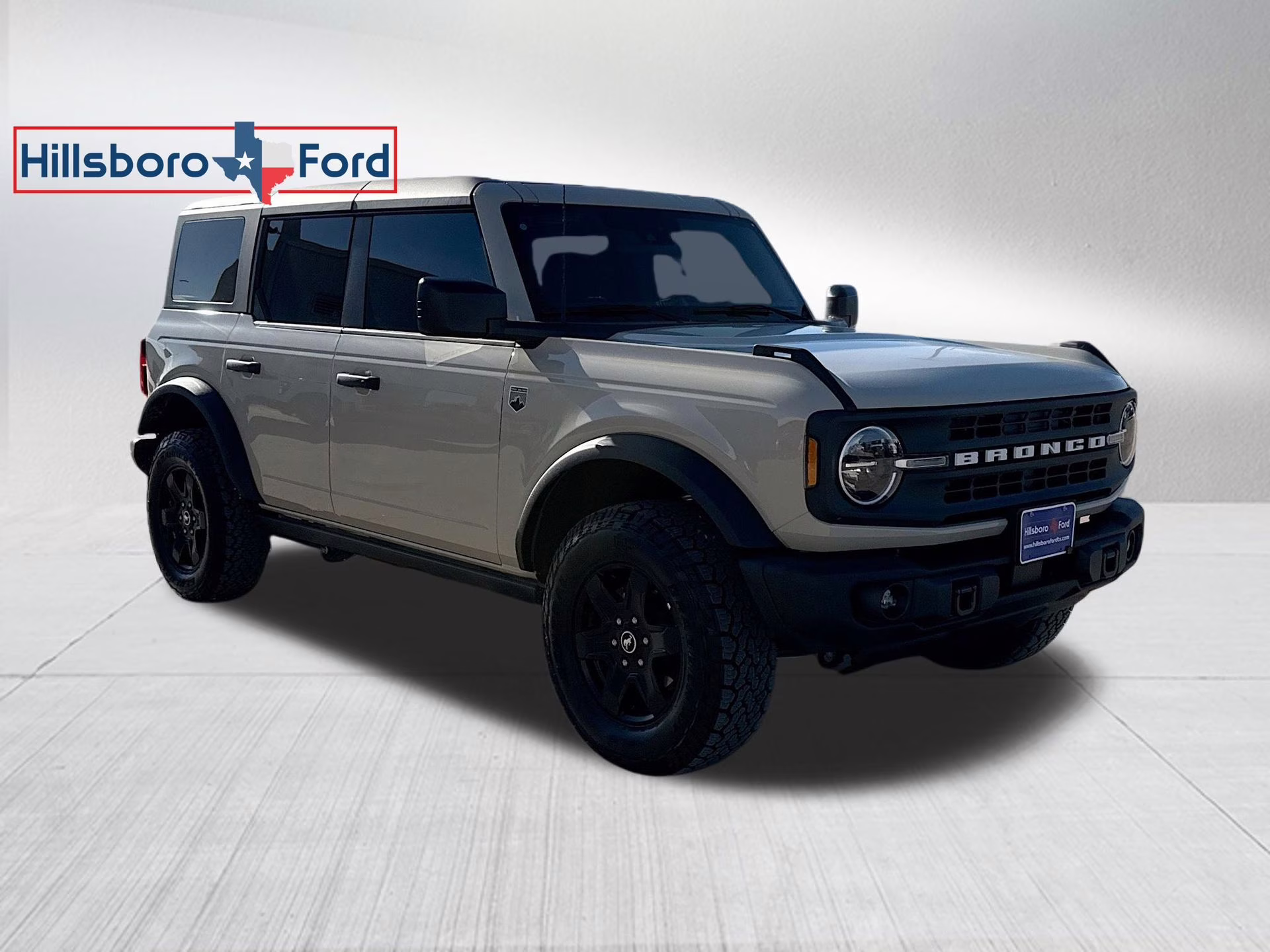 2025 Desert Sand Ford Bronco Big Bend 4X4 SUV