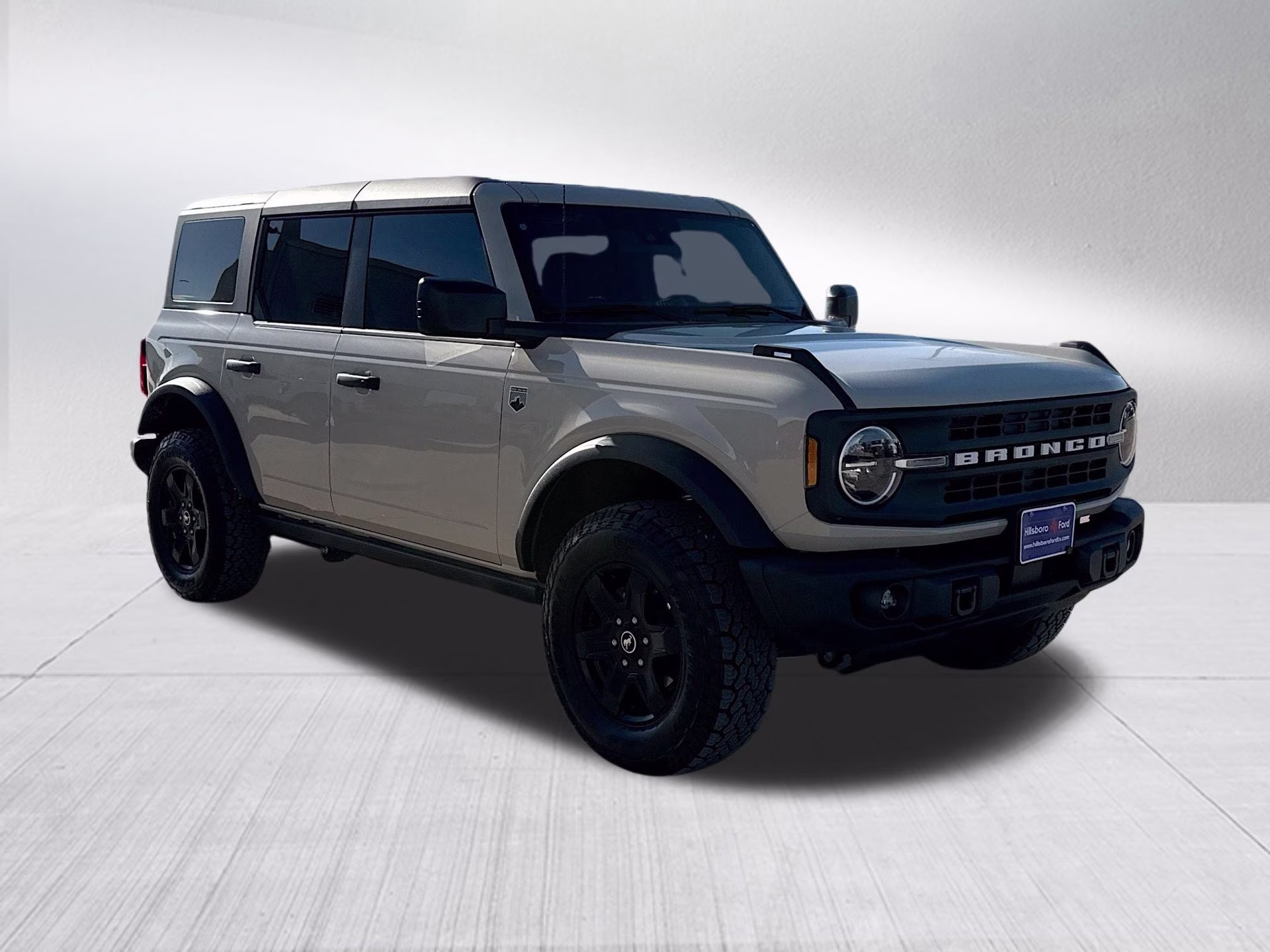 2025 Desert Sand Ford Bronco Big Bend 4X4 SUV