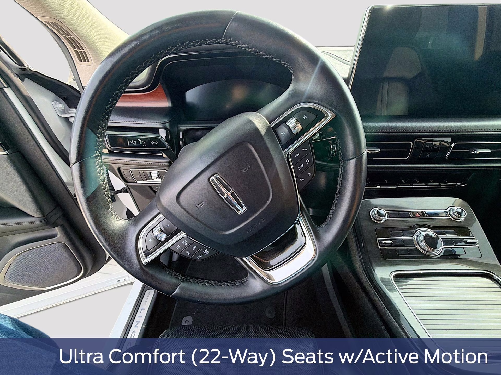 2021 Pristine White Lincoln Nautilus Reserve FWD SUV