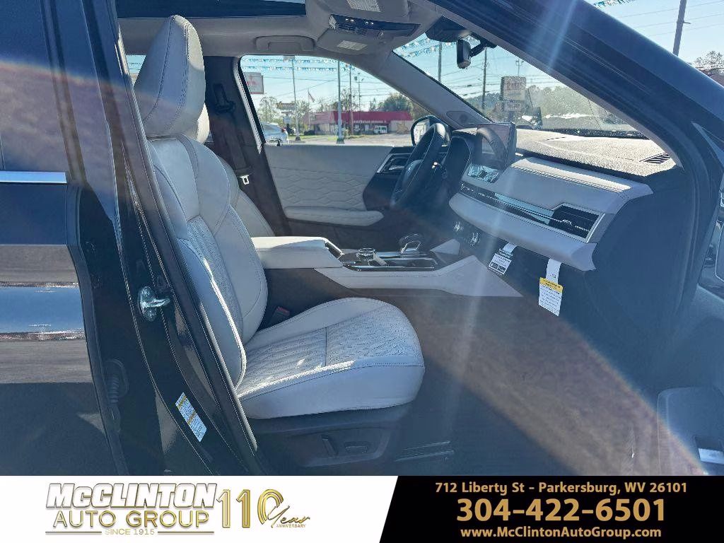 2025 Black Diamond Mitsubishi Outlander SEL 4X4 SUV