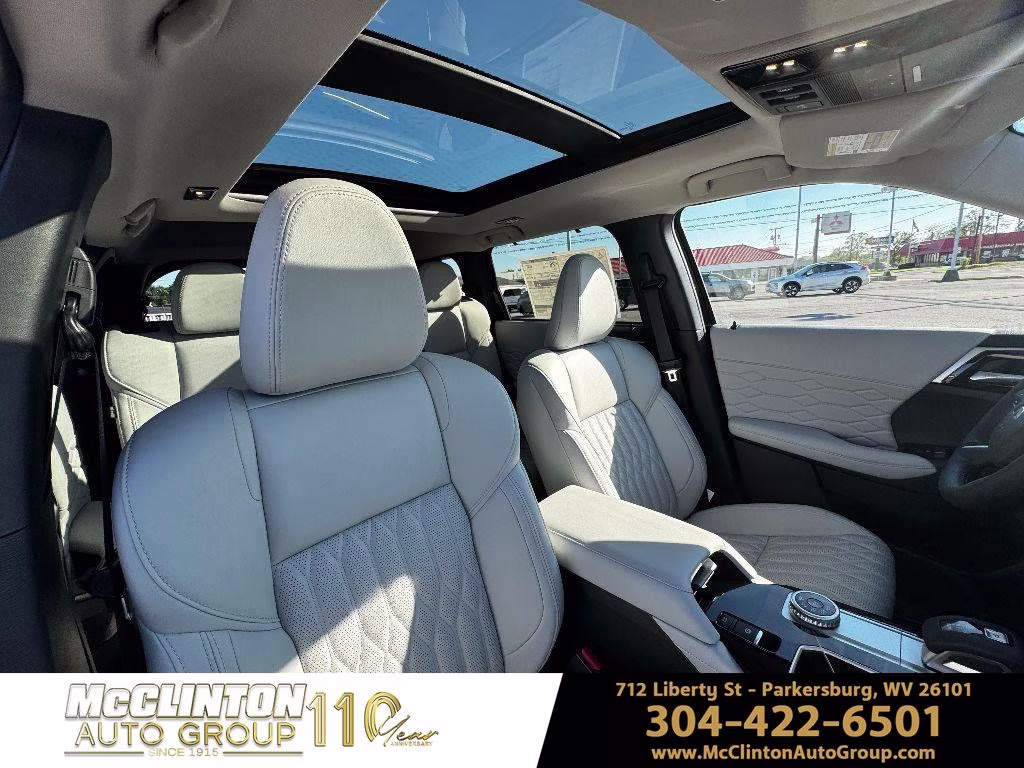 2025 Black Diamond Mitsubishi Outlander SEL 4X4 SUV