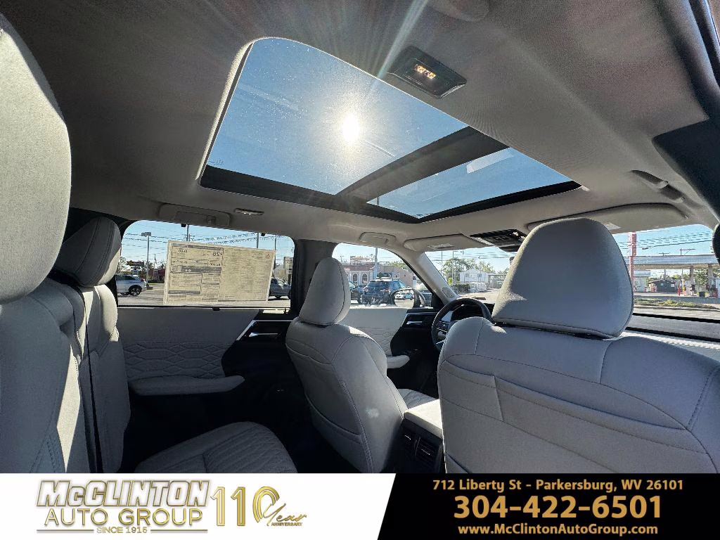2025 Black Diamond Mitsubishi Outlander SEL 4X4 SUV