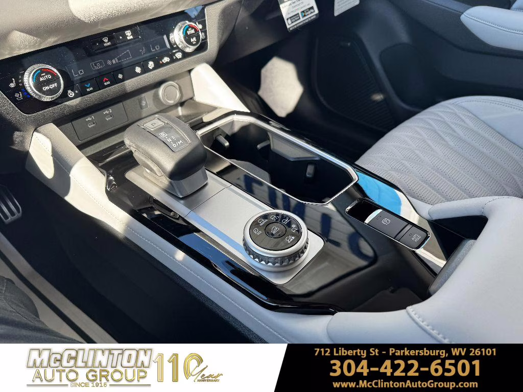 2025 Black Diamond Mitsubishi Outlander SEL 4X4 SUV