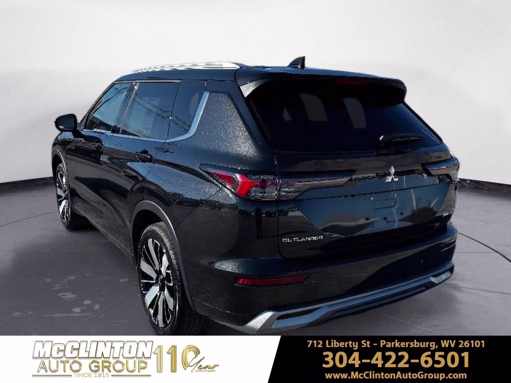 2025 Black Diamond Mitsubishi Outlander SEL 4X4 SUV