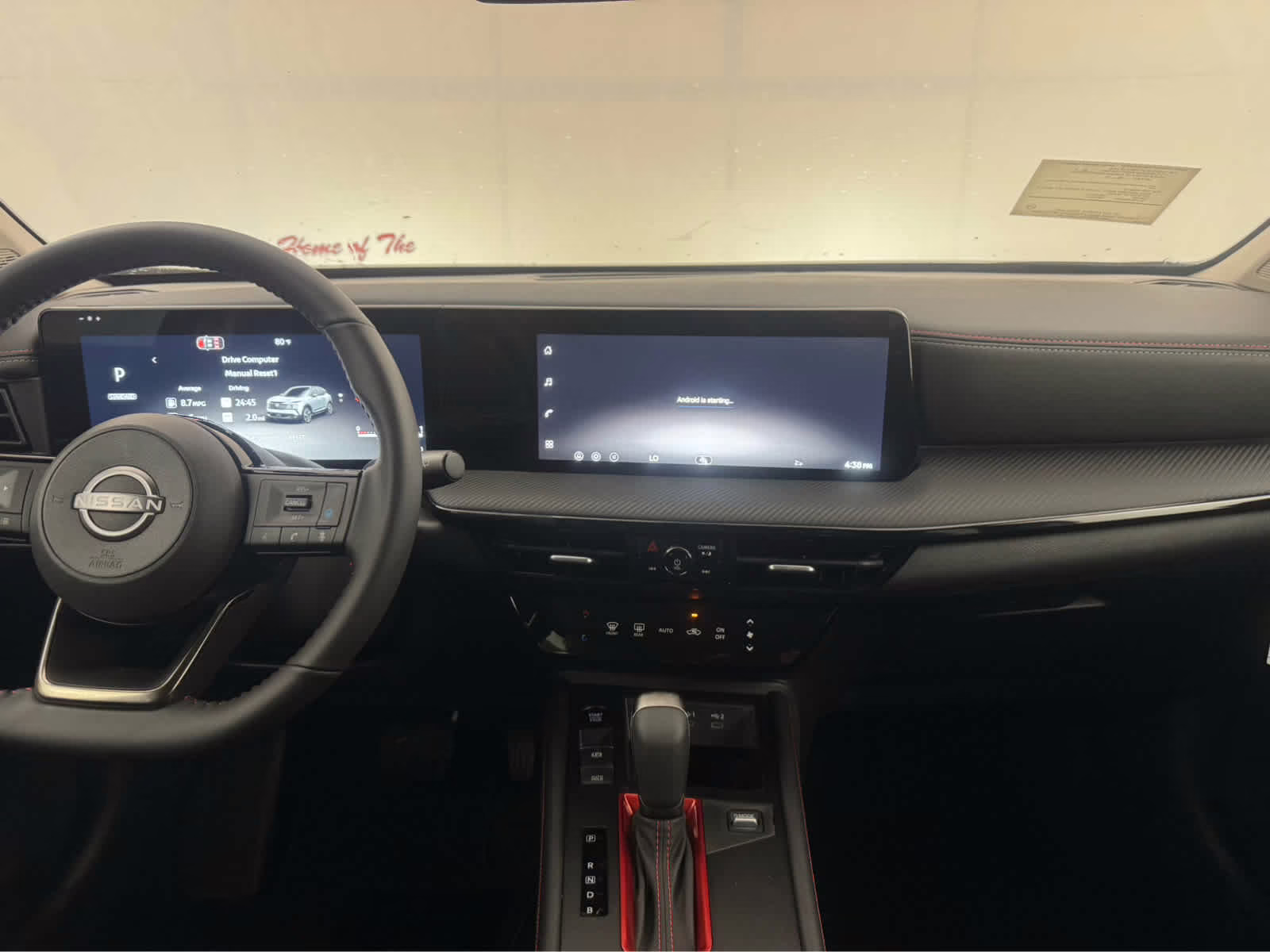 2026 Aspen White Tricoat Nissan Kicks SR FWD SUV