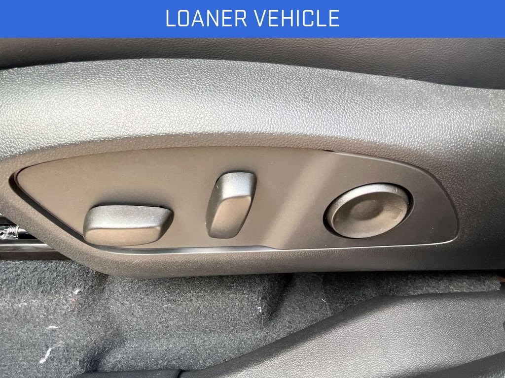 2026 Glacier White Tricoat GMC Acadia AT4 AWD SUV