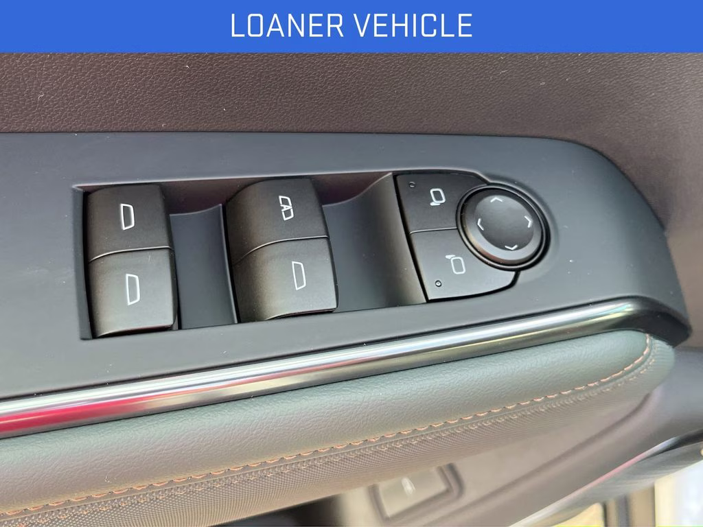 2026 Glacier White Tricoat GMC Acadia AT4 AWD SUV