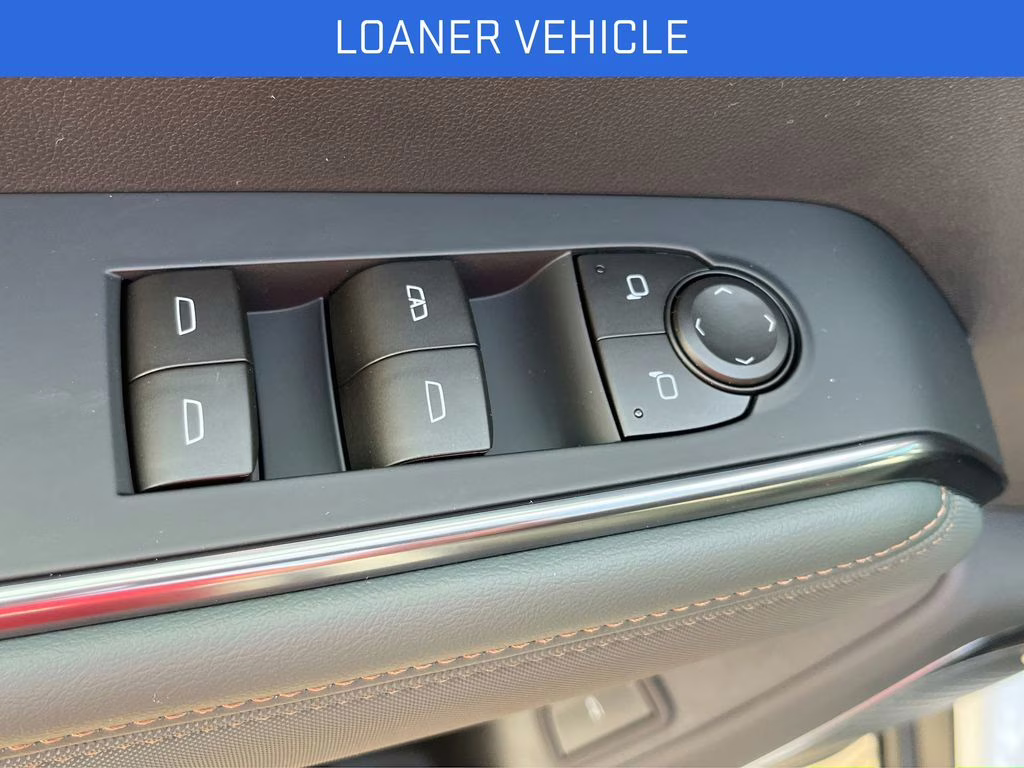 2026 Glacier White Tricoat GMC Acadia AT4 AWD SUV