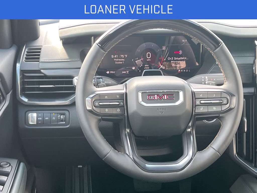 2026 Glacier White Tricoat GMC Acadia AT4 AWD SUV