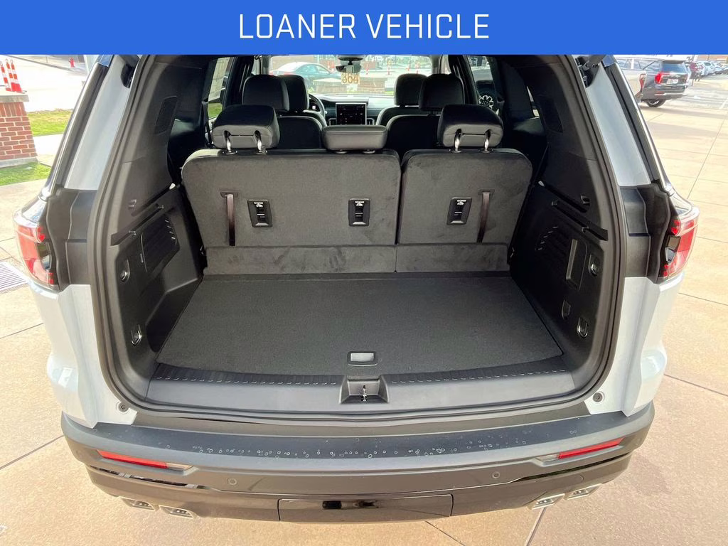 2026 Glacier White Tricoat GMC Acadia AT4 AWD SUV