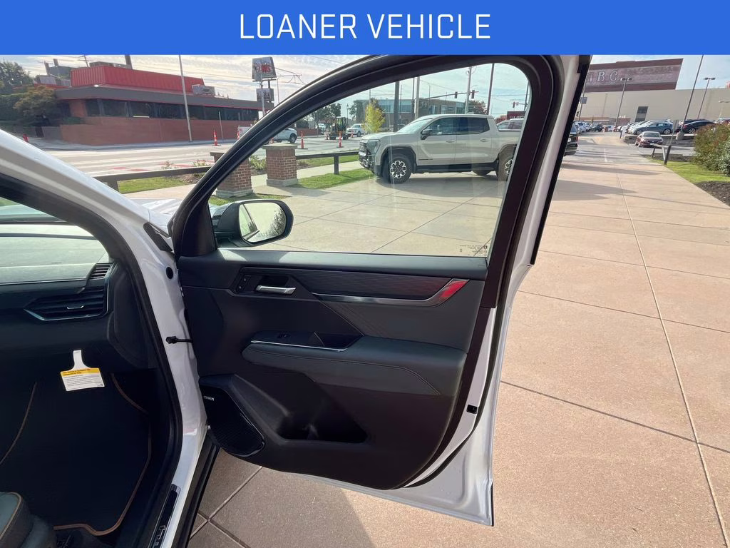 2026 Glacier White Tricoat GMC Acadia AT4 AWD SUV