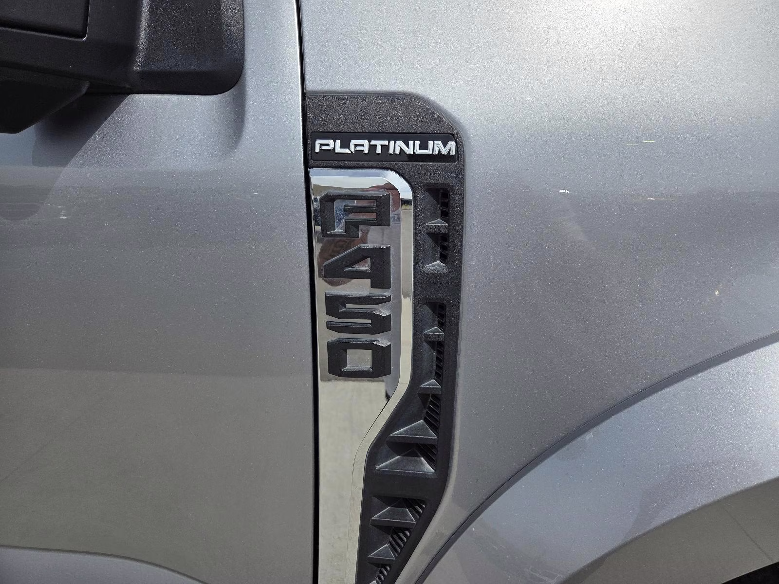 2023 Iconic Silver Ford Super Duty F-450 DRW Platinum 4X4 Truck