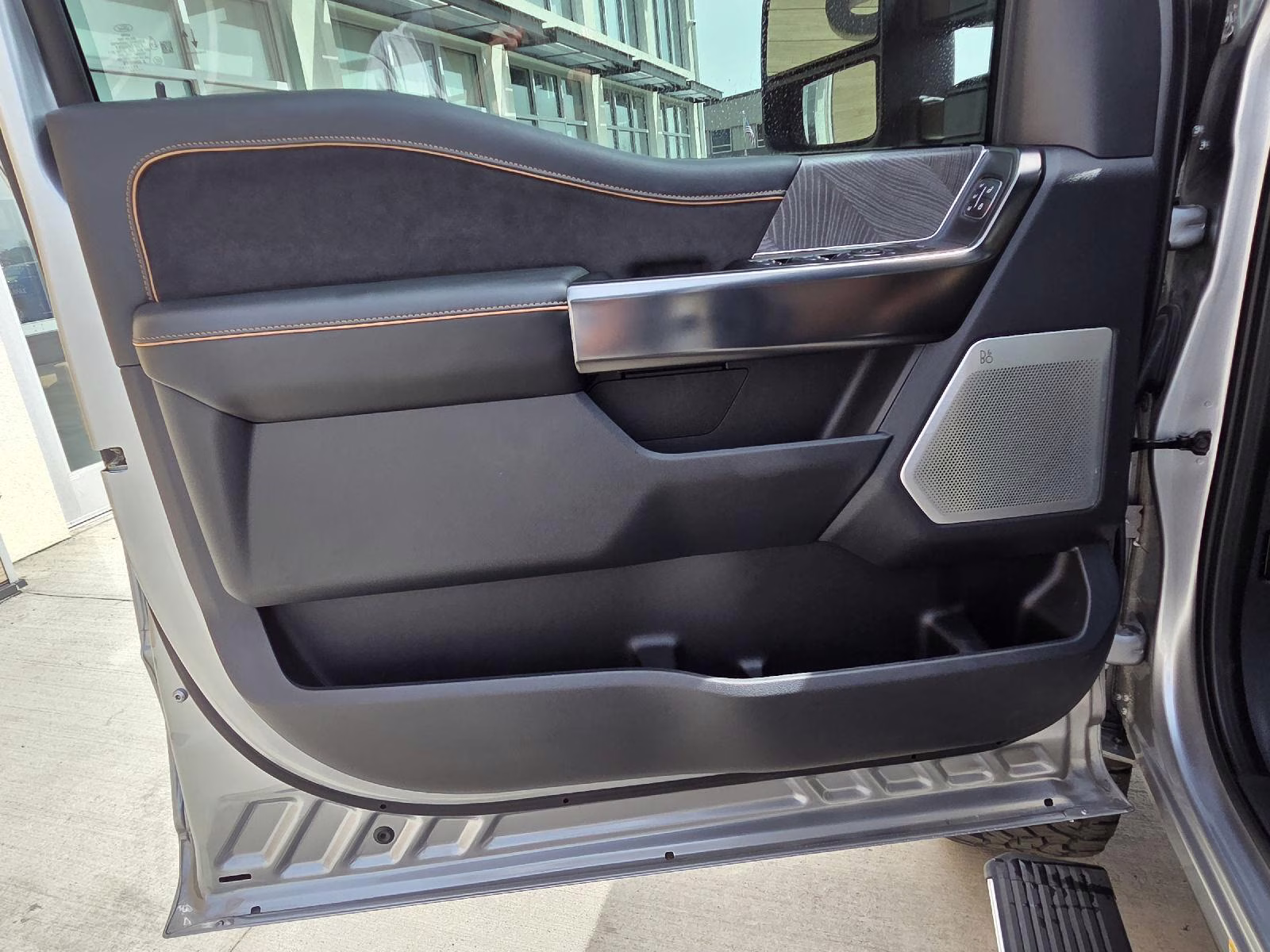2023 Iconic Silver Ford Super Duty F-450 DRW Platinum 4X4 Truck