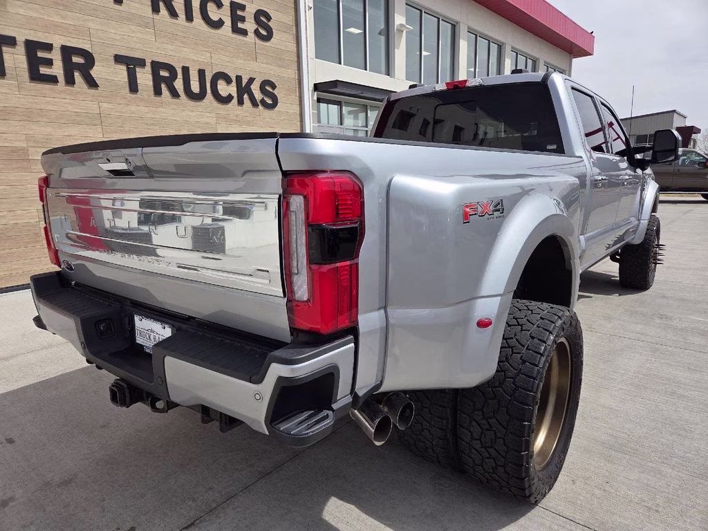 2023 Silver Ford Super Duty F-450 DRW Platinum 4X4 Truck
