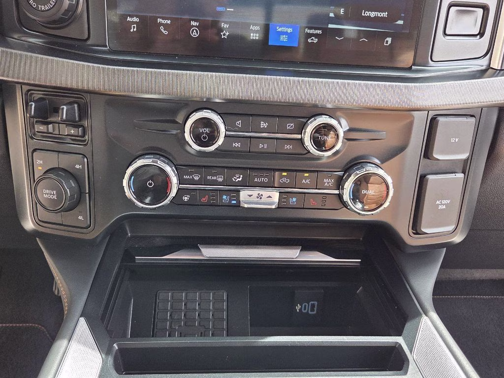 2023 Silver Ford Super Duty F-450 DRW Platinum 4X4 Truck