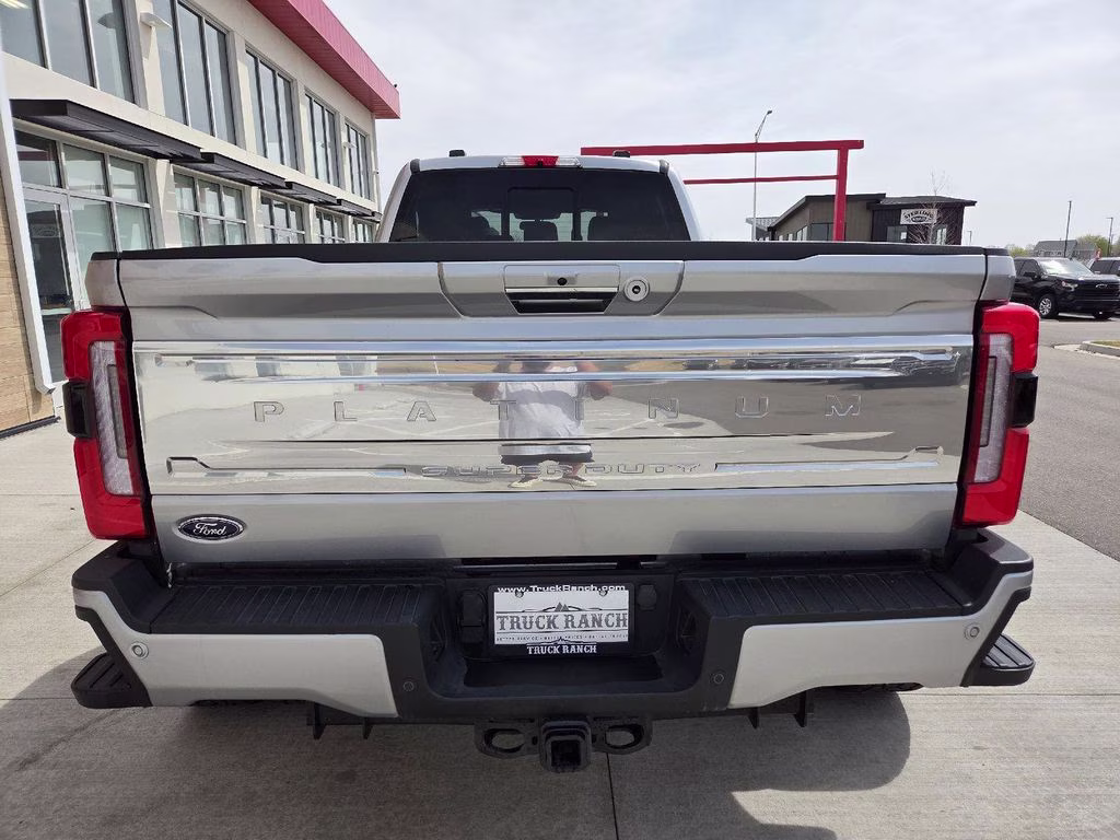 2023 Silver Ford Super Duty F-450 DRW Platinum 4X4 Truck